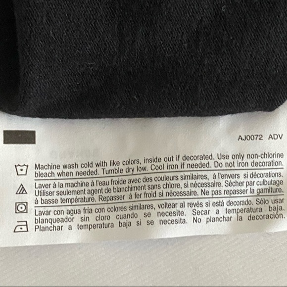 NWOT HANES LIVE LOVE COMFORT WOMENS T-SHIRT - Picture 7 of 7